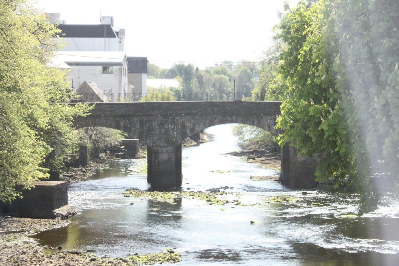 The Bridges Bed And Breakfast Donegal Town Exterior photo