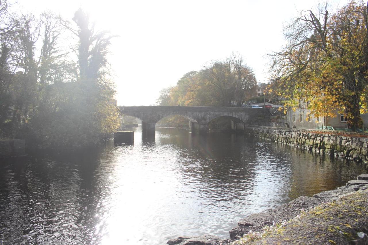 The Bridges Bed And Breakfast Donegal Town Exterior photo